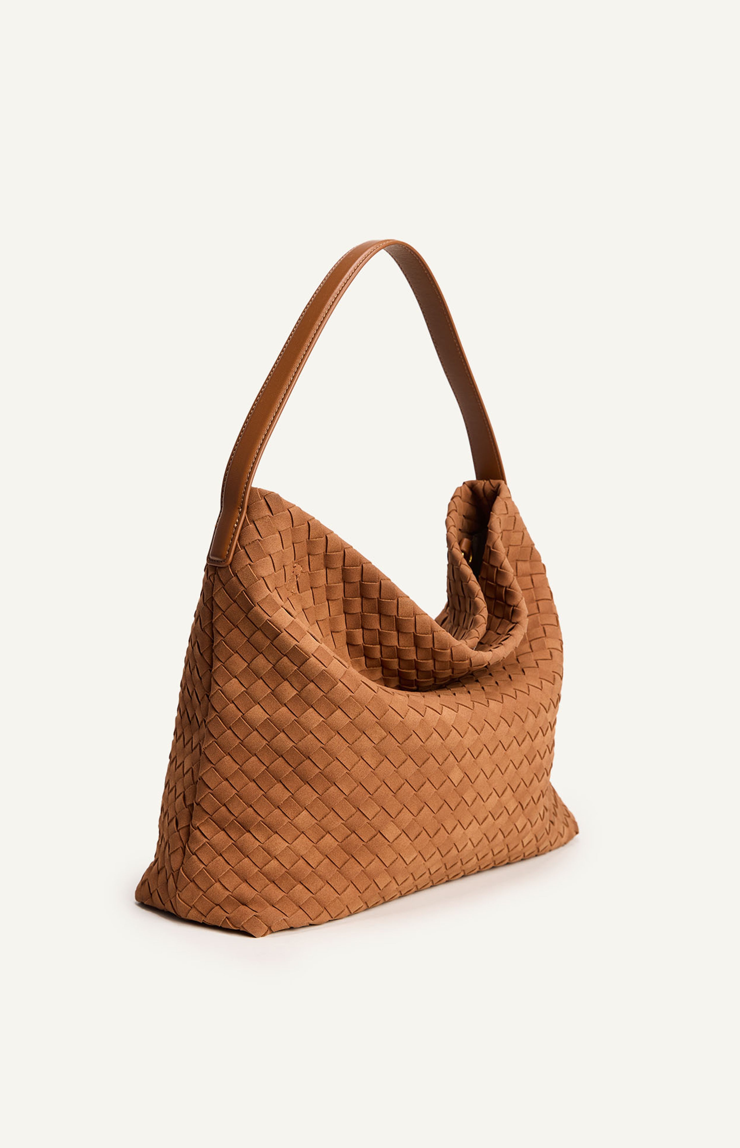 ARIA SHOULDER BAG - CARAMEL