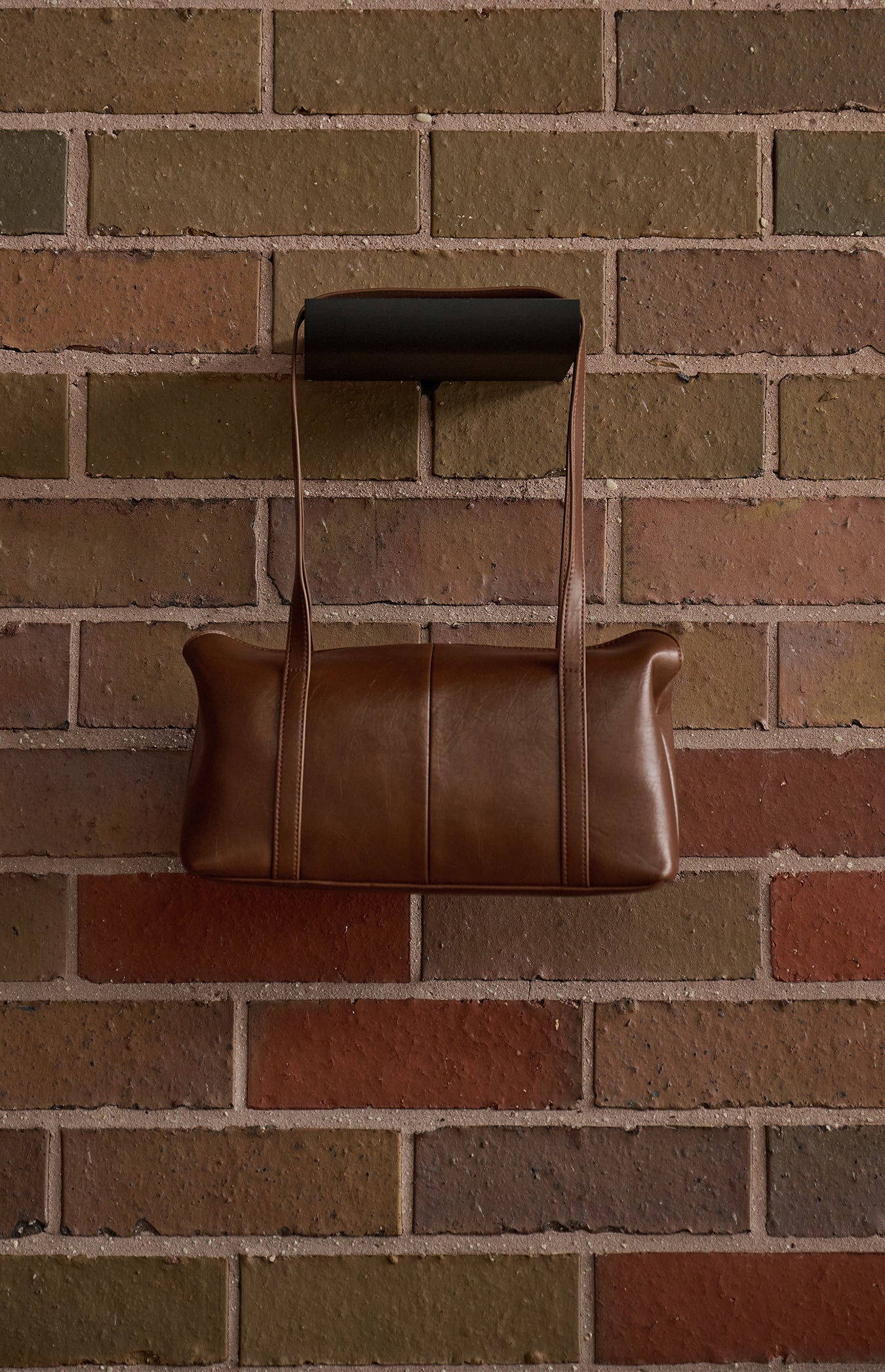MILA SHOULDER BAG – CHOCOLATE