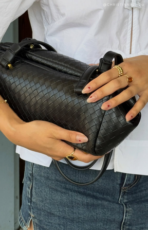 TATIANA SHOULDER BAG - BLACK