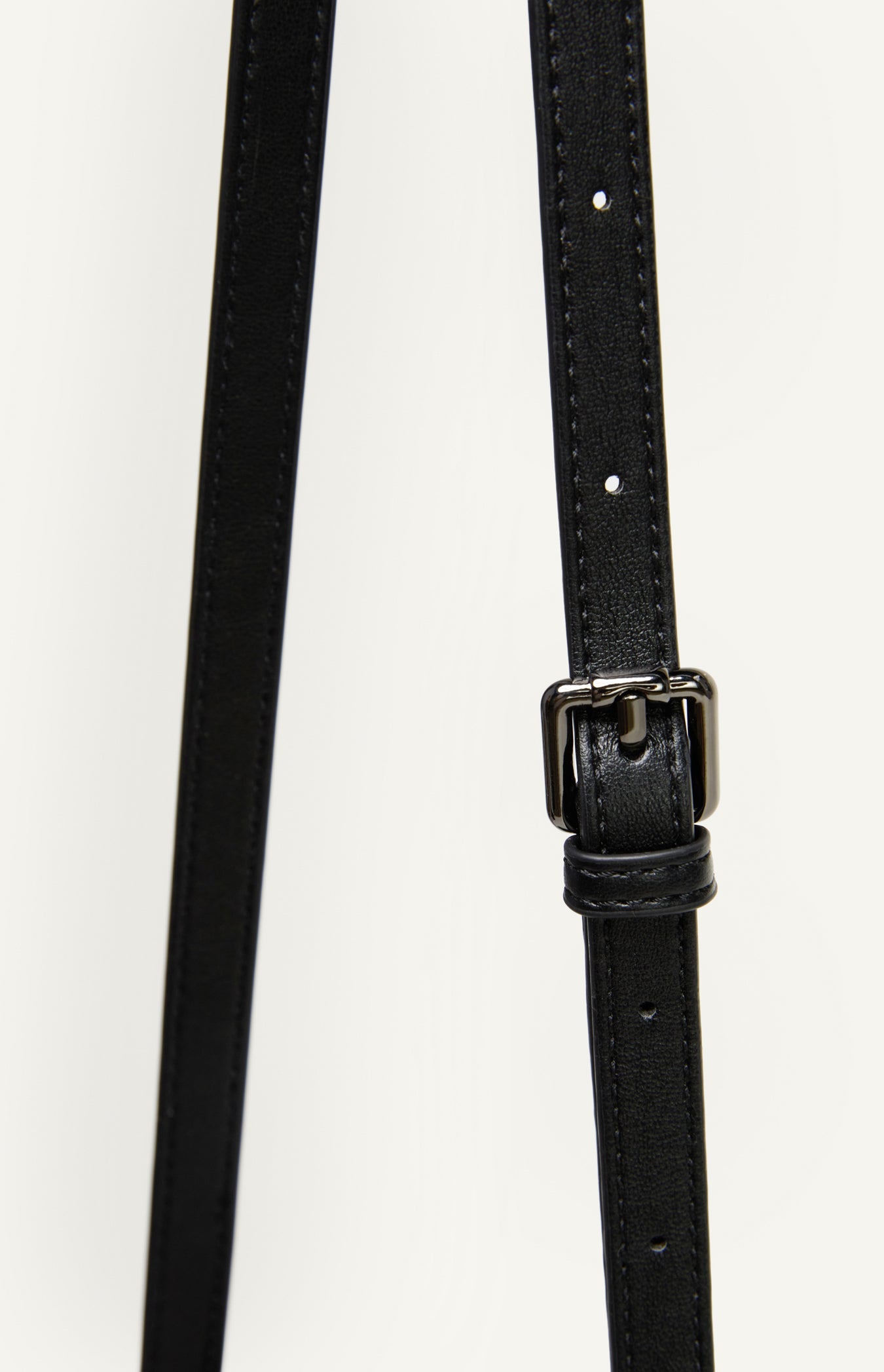 ANGIE HANDLE BAG - BLACK