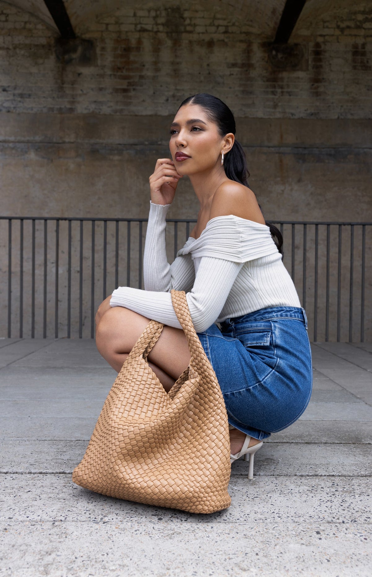 ANDREA SHOULDER BAG - LATTE