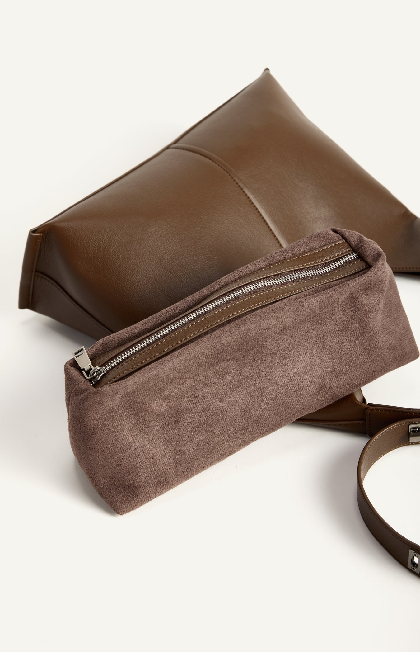 SHARMAINE SHOULDER BAG - ESPRESSO