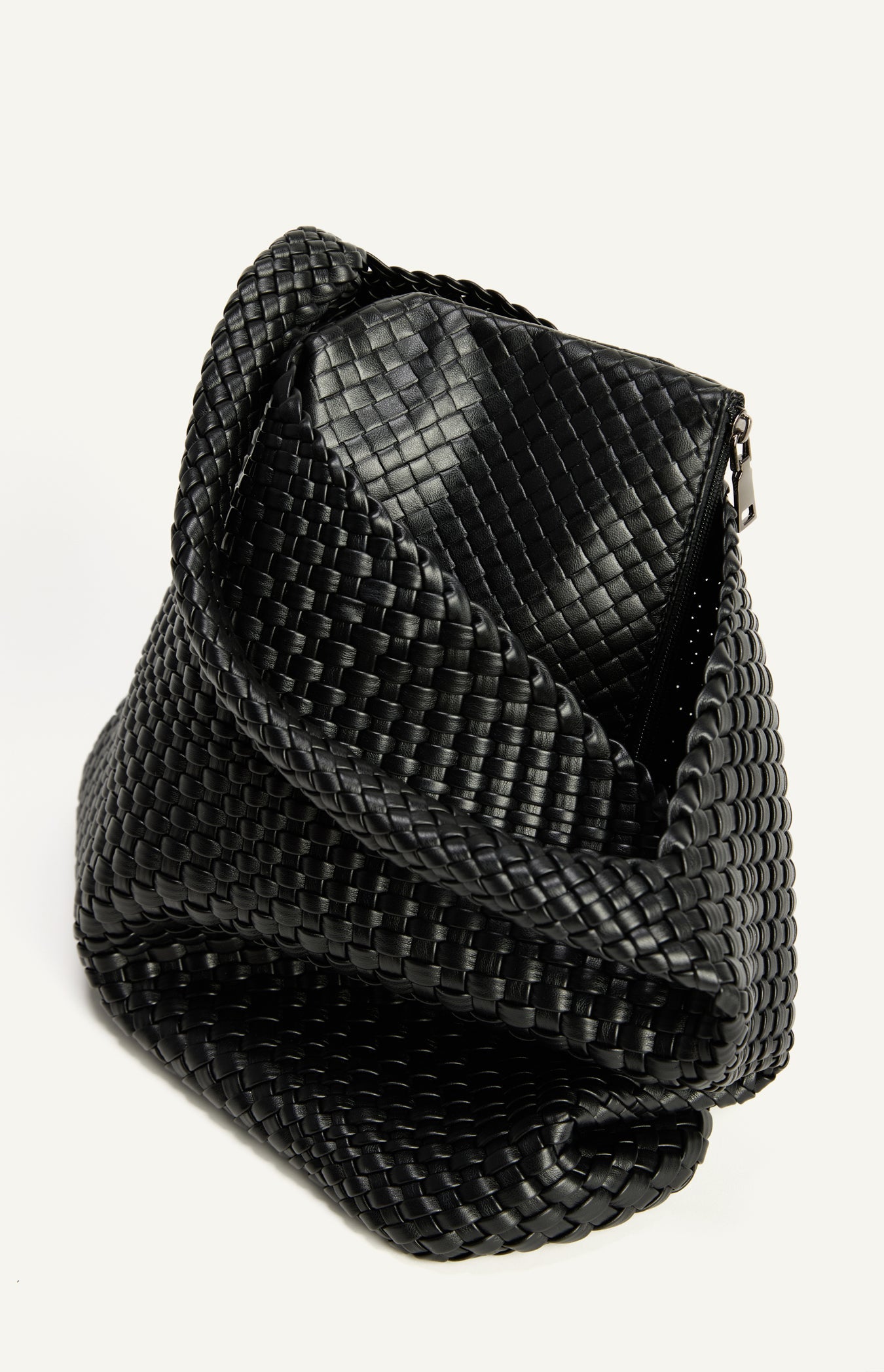 ANDREA SHOULDER BAG - BLACK