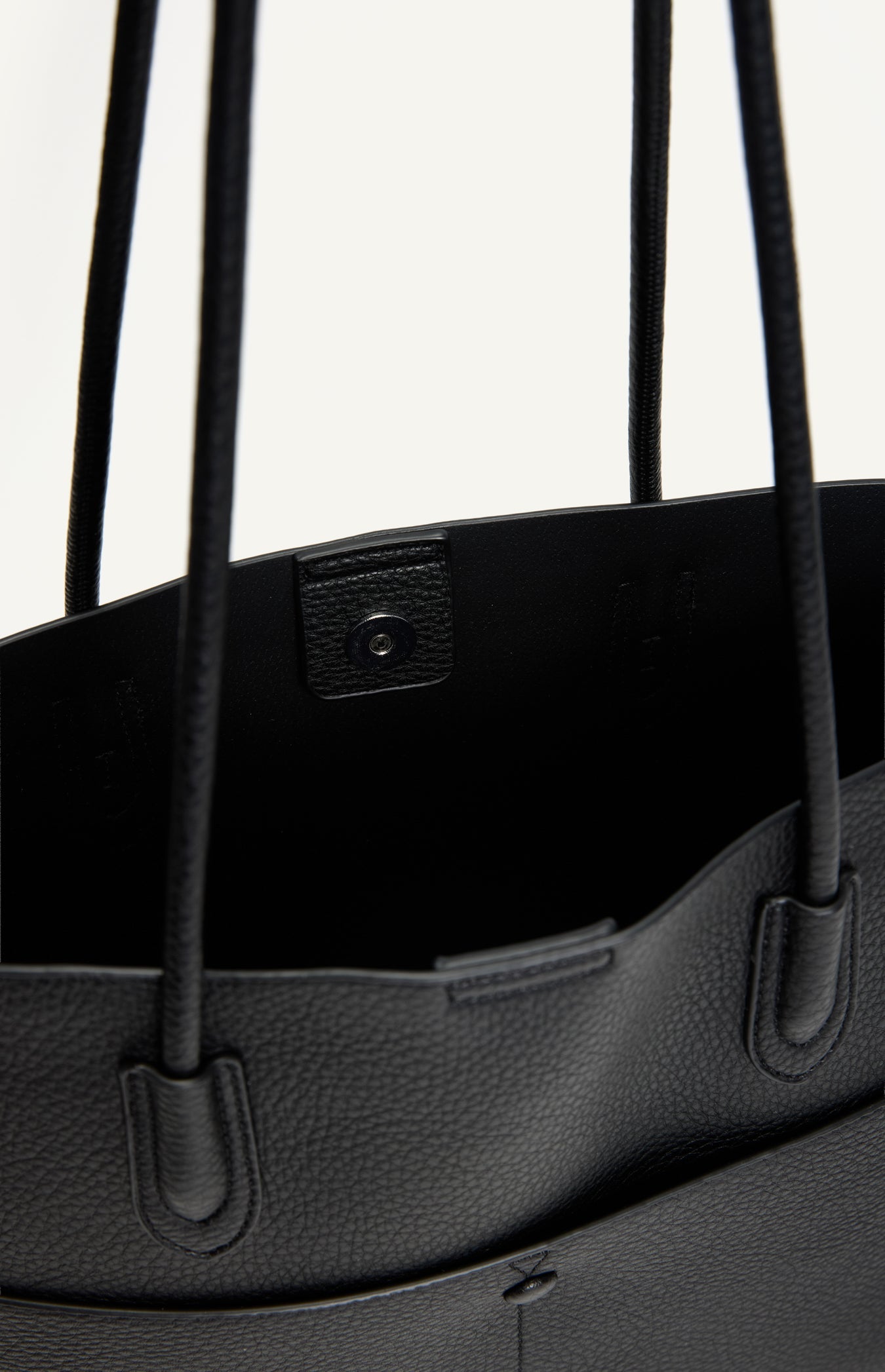 MONICA SHOULDER BAG – BLACK