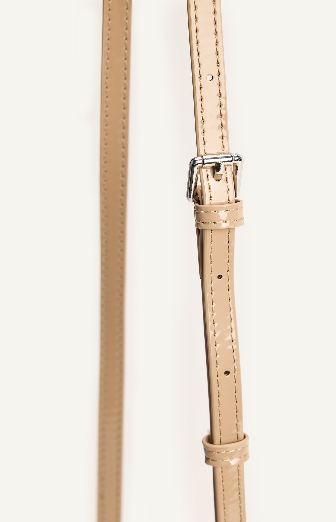 LOLA HANDLE BAG – LATTE