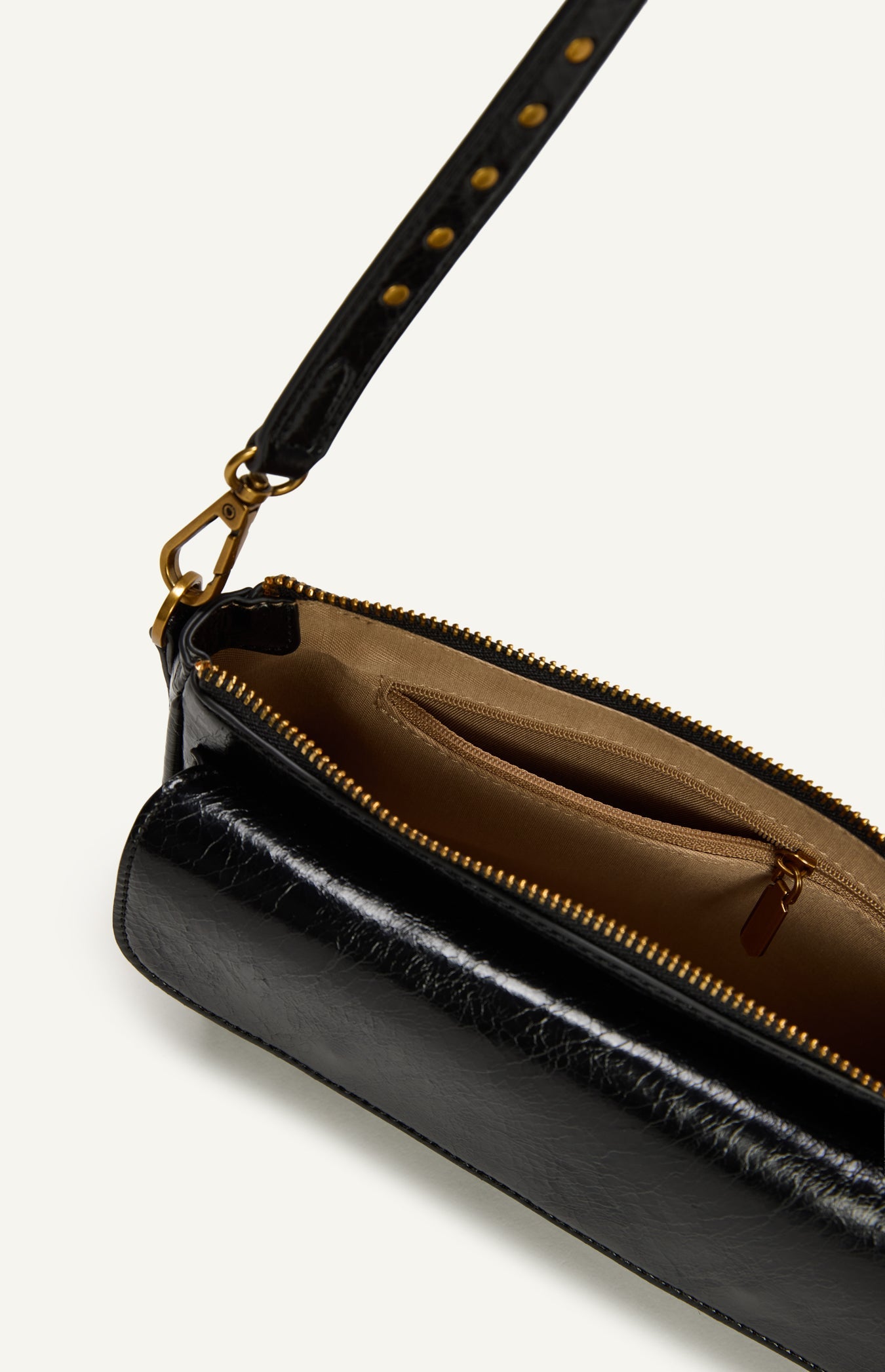 PHOEBE SHOULDER BAG – BLACK