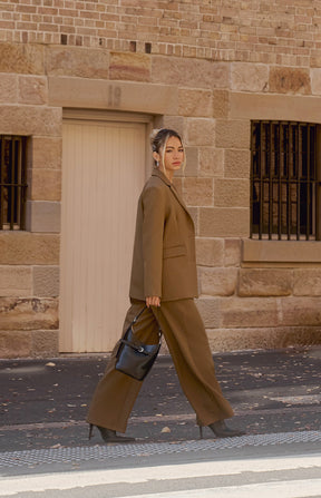 GIA SHOULDER BAG – BLACK