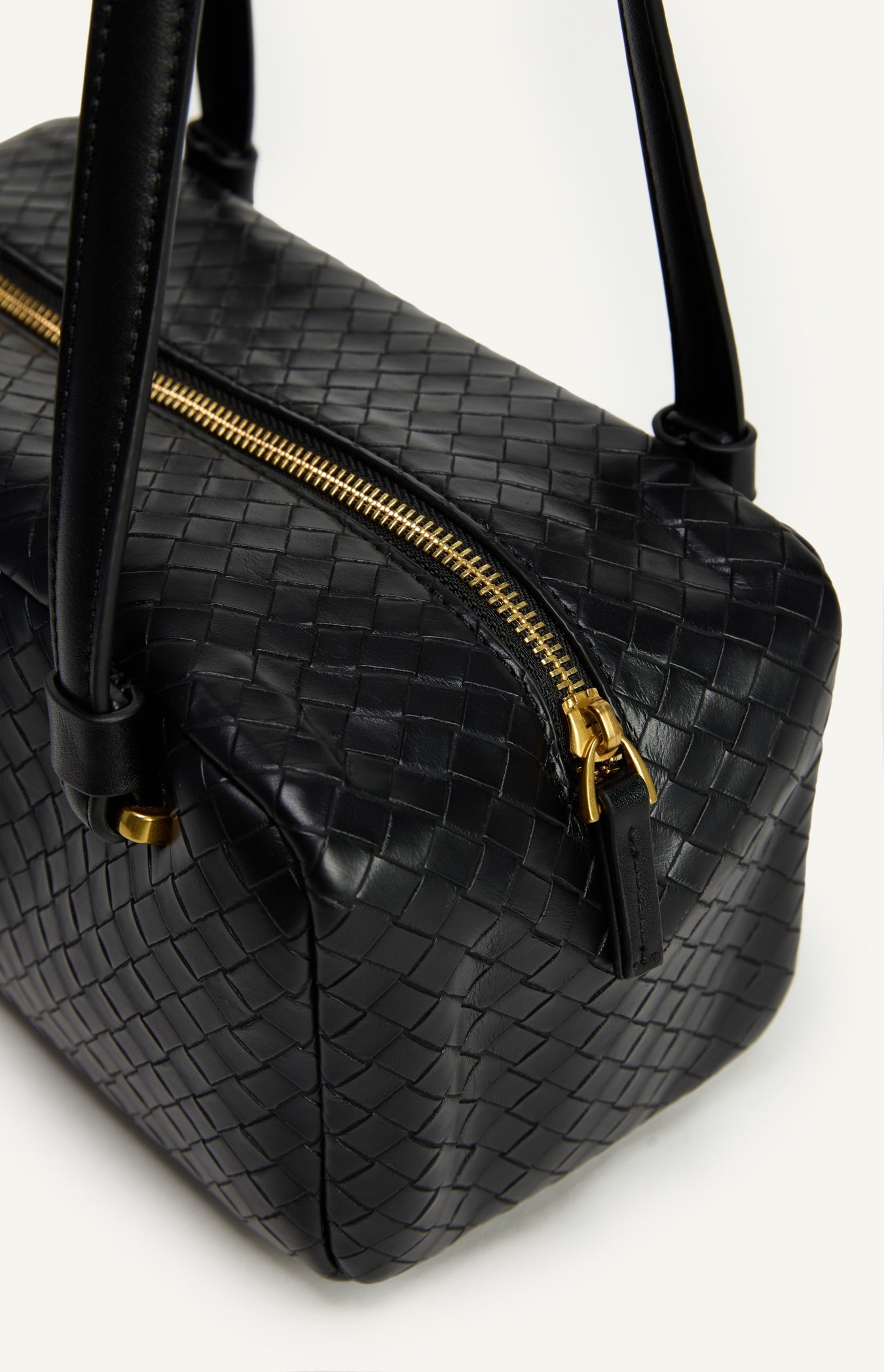 TATIANA SHOULDER BAG - BLACK