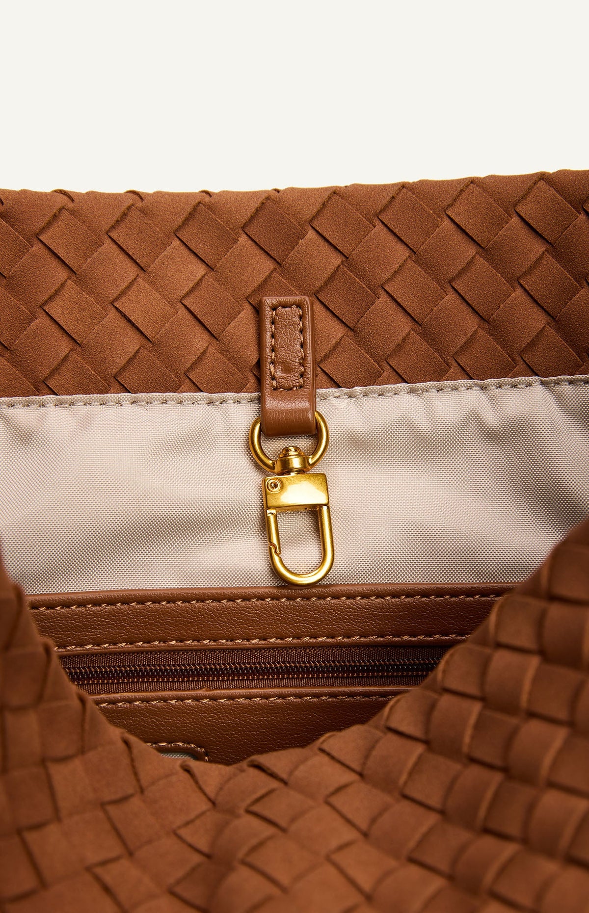 ARIA SHOULDER BAG - CARAMEL