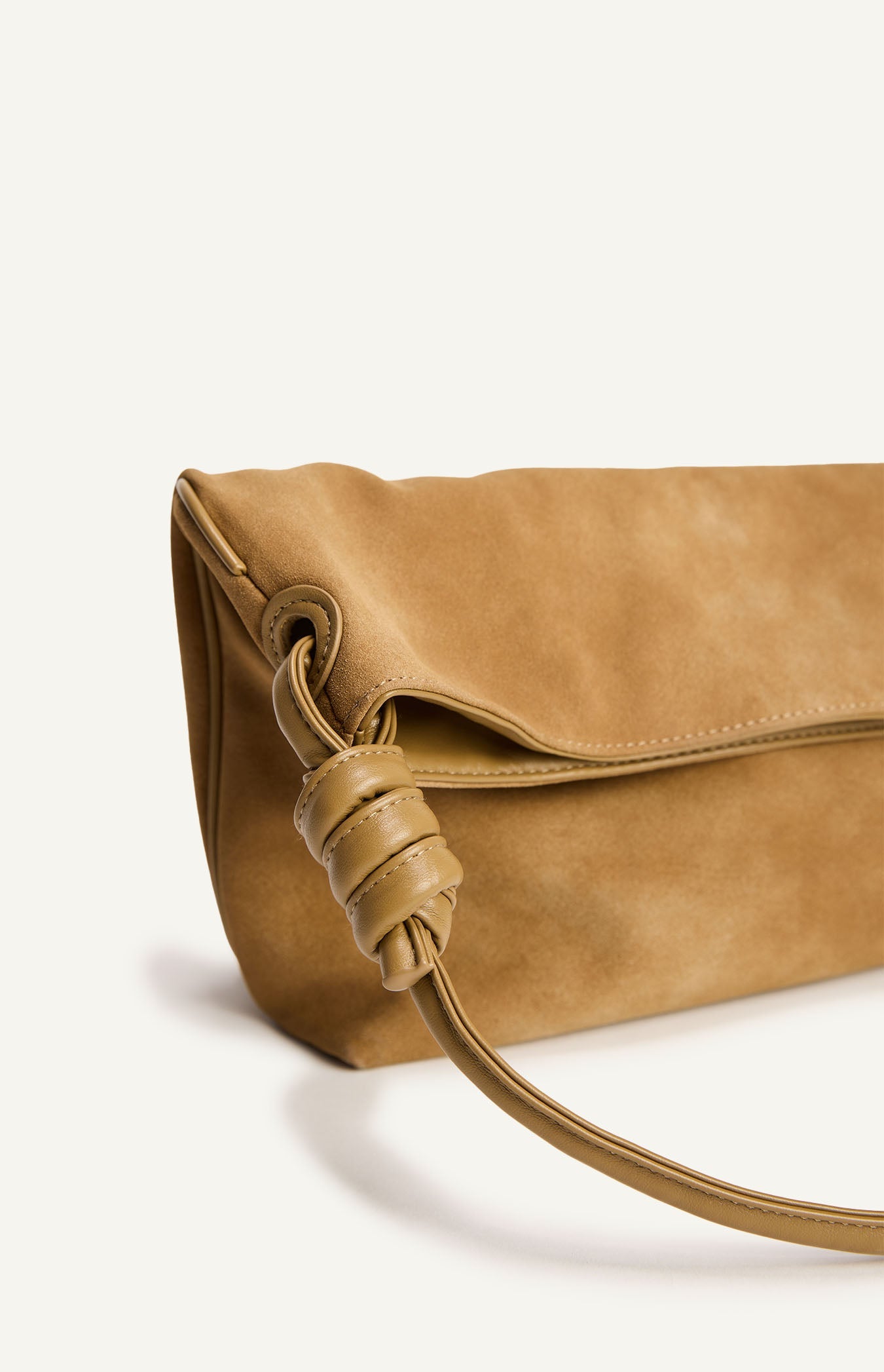 AVA SHOULDER BAG - CAMEL