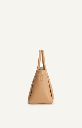 ARIANA HANDLE BAG – MOCHA MOUSSE