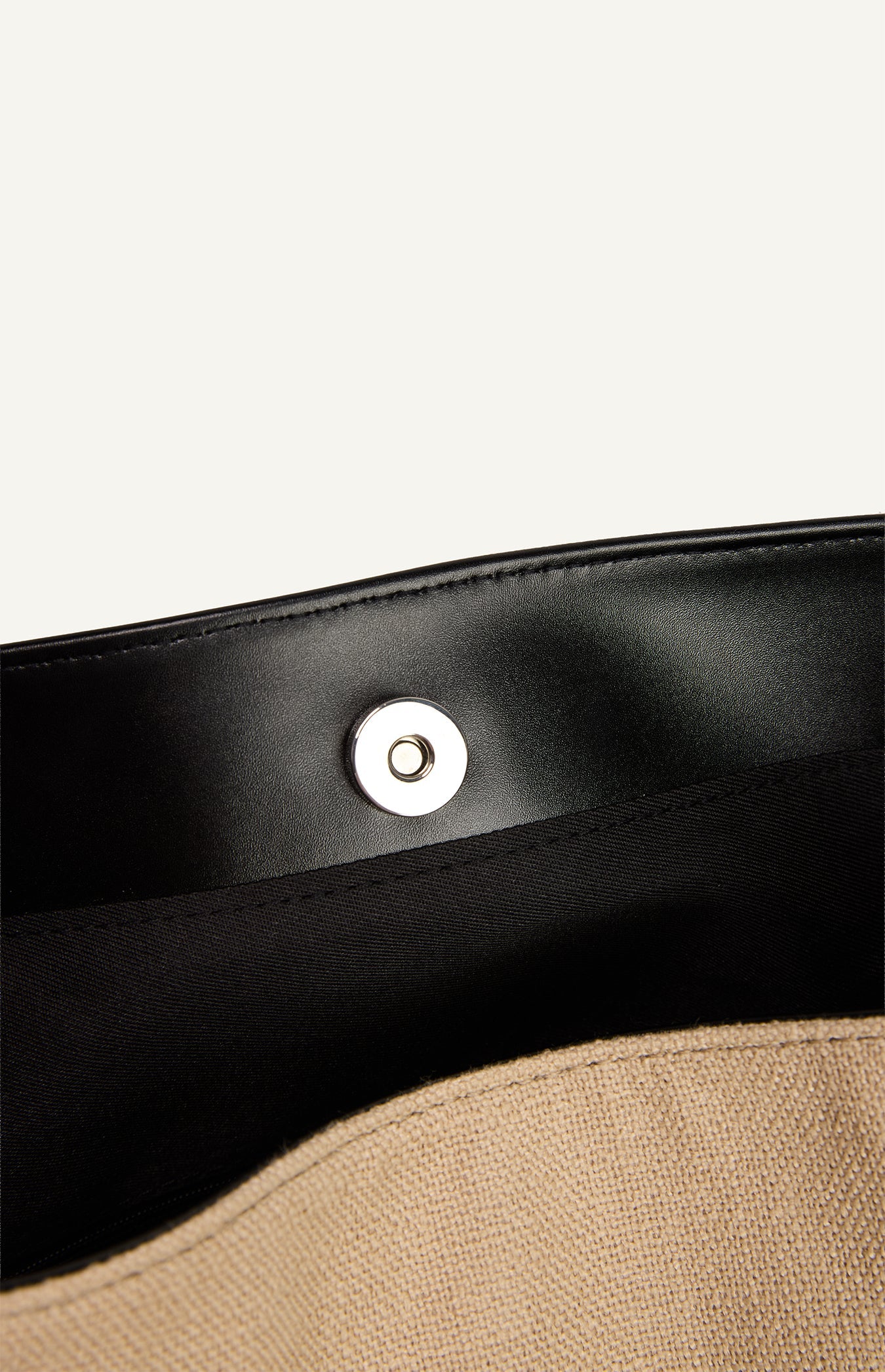 HAILEY SHOULDER BAG