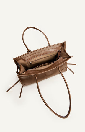 BIANCA SHOULDER BAG – CHOCOLATE
